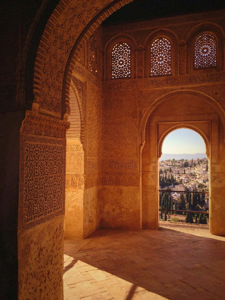 ตามรอยซีรี่ย์ที่พระราชวังและป้อมปราการสุดอลังแห่งสเปน The Alhambra