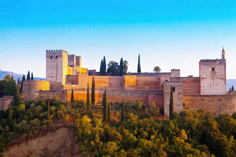 ตามรอยซีรี่ย์ที่พระราชวังและป้อมปราการสุดอลังแห่งสเปน The Alhambra