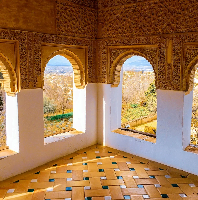 ตามรอยซีรี่ย์ที่พระราชวังและป้อมปราการสุดอลังแห่งสเปน The Alhambra