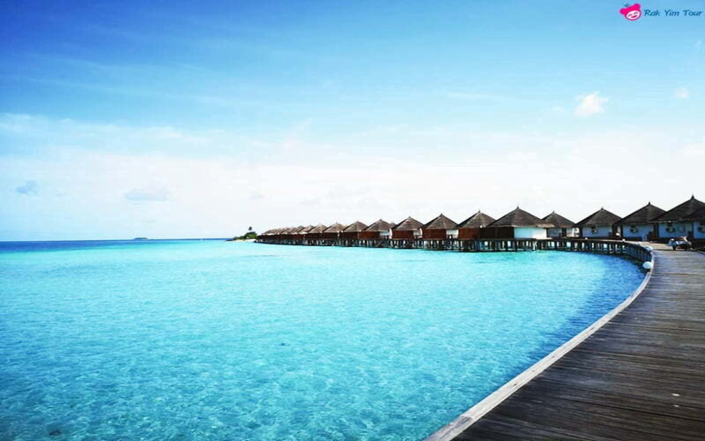 Safari Island resort maldives