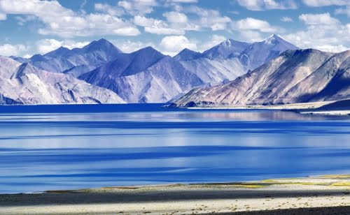 Pangong Lake ทะเลสาบสีฟ้าครามแห่งเลห์ ลาดักห์