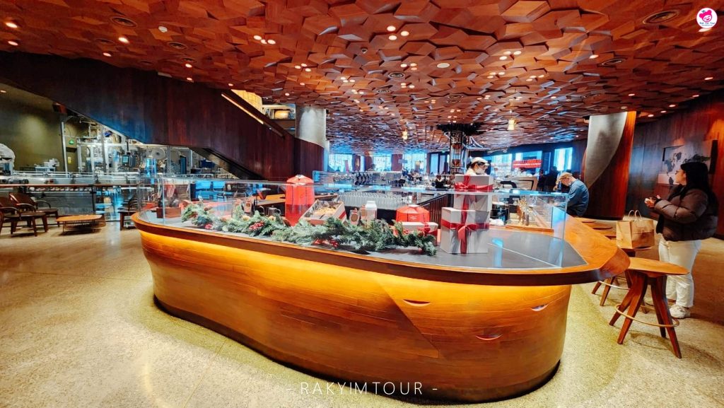 Starbucks Reserve Roastery สตาร์บัคส์สาขาใหญ่แห่งเซี่ยงไฮ้