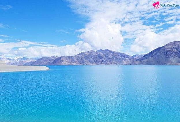 สวยทุกมุม ! 5 พิกัดถ่ายรูปสุดเท่ที่ เลห์ ลาดักห์